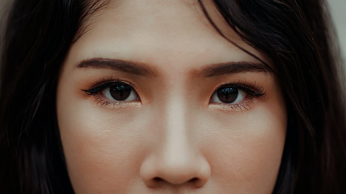 Say Hello To Thick And Gorgeous Brows